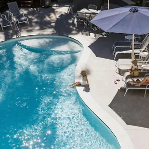 International Apartahotel